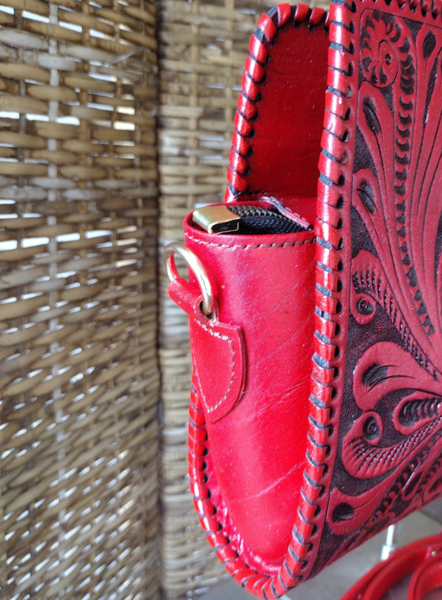 Vaquera Floral leather clutch purse Burn red/Antique with shoulder strap.