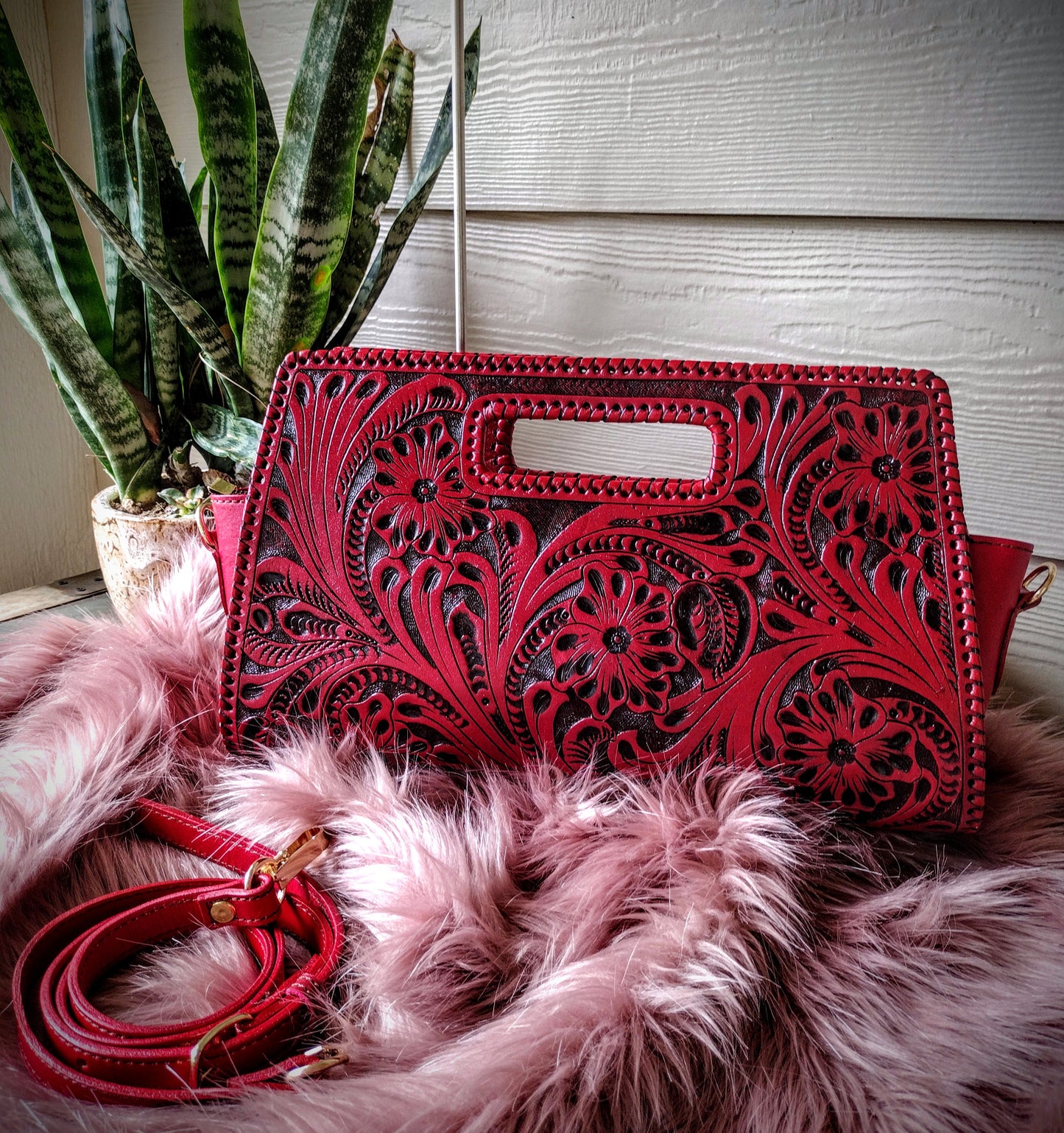 Vaquera Floral leather clutch purse Burn red/Antique with shoulder strap.