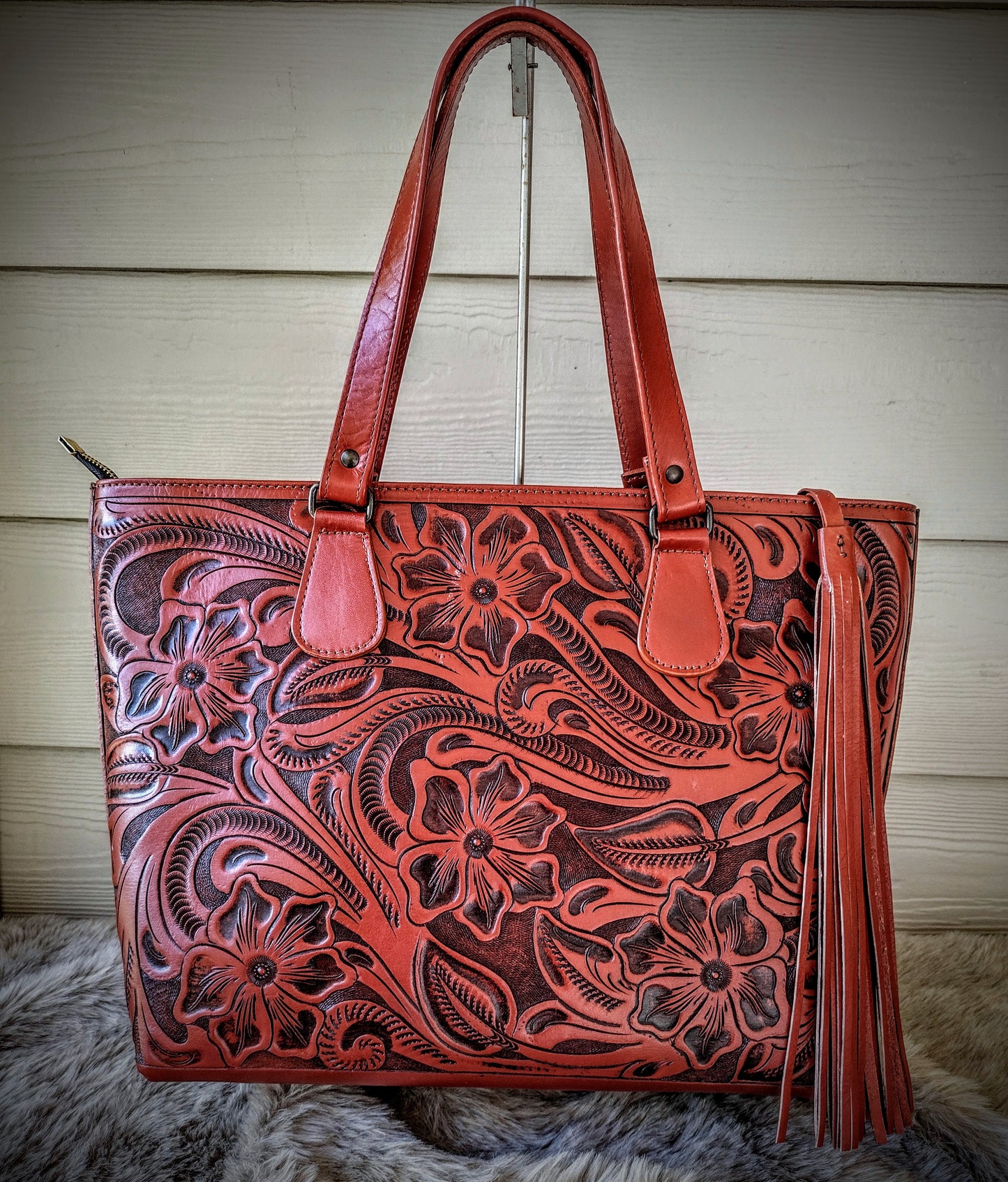 Casandra floral, hand-tooled tote bag Bag Antique/italian