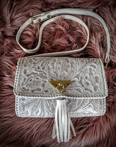 Vintage Style Cross Body Purse wash/white